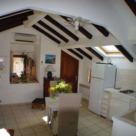 Studio Le Petit Nid D'Amour Meuble Tourisme 3 Etoiles Poggio Santa-Lucia-di-Tallano Экстерьер фото