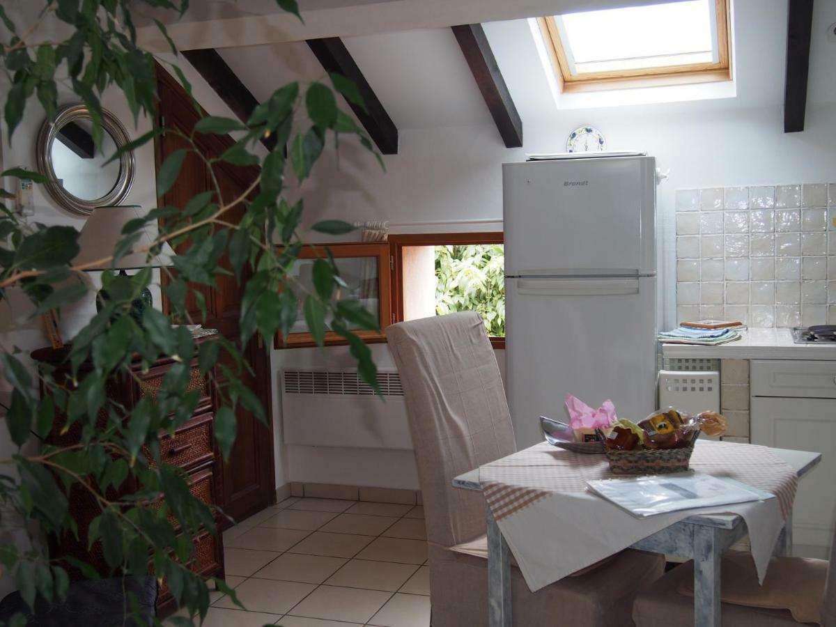 Studio Le Petit Nid D'Amour Meuble Tourisme 3 Etoiles Poggio Santa-Lucia-di-Tallano Экстерьер фото
