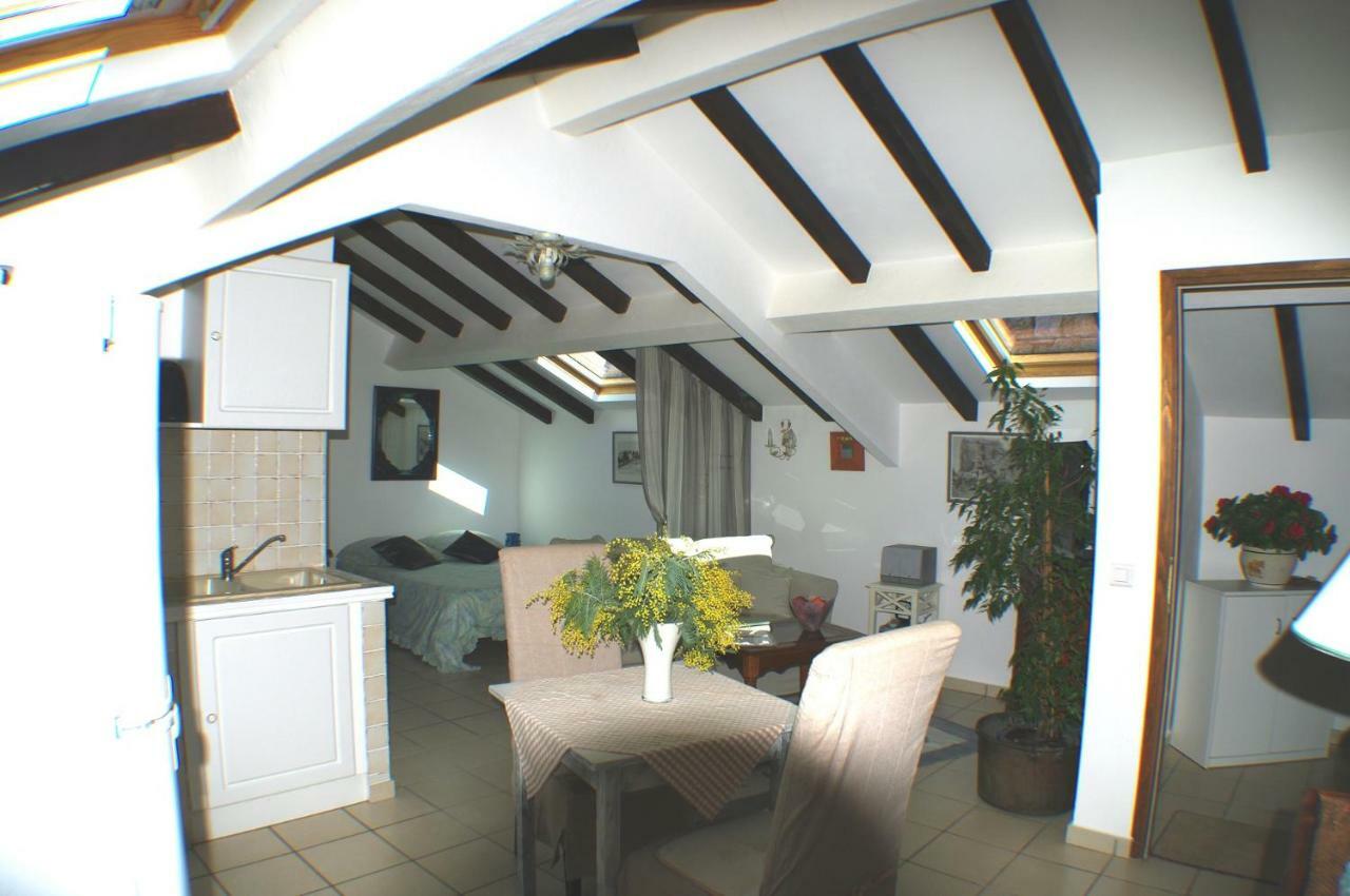 Studio Le Petit Nid D'Amour Meuble Tourisme 3 Etoiles Poggio Santa-Lucia-di-Tallano Экстерьер фото